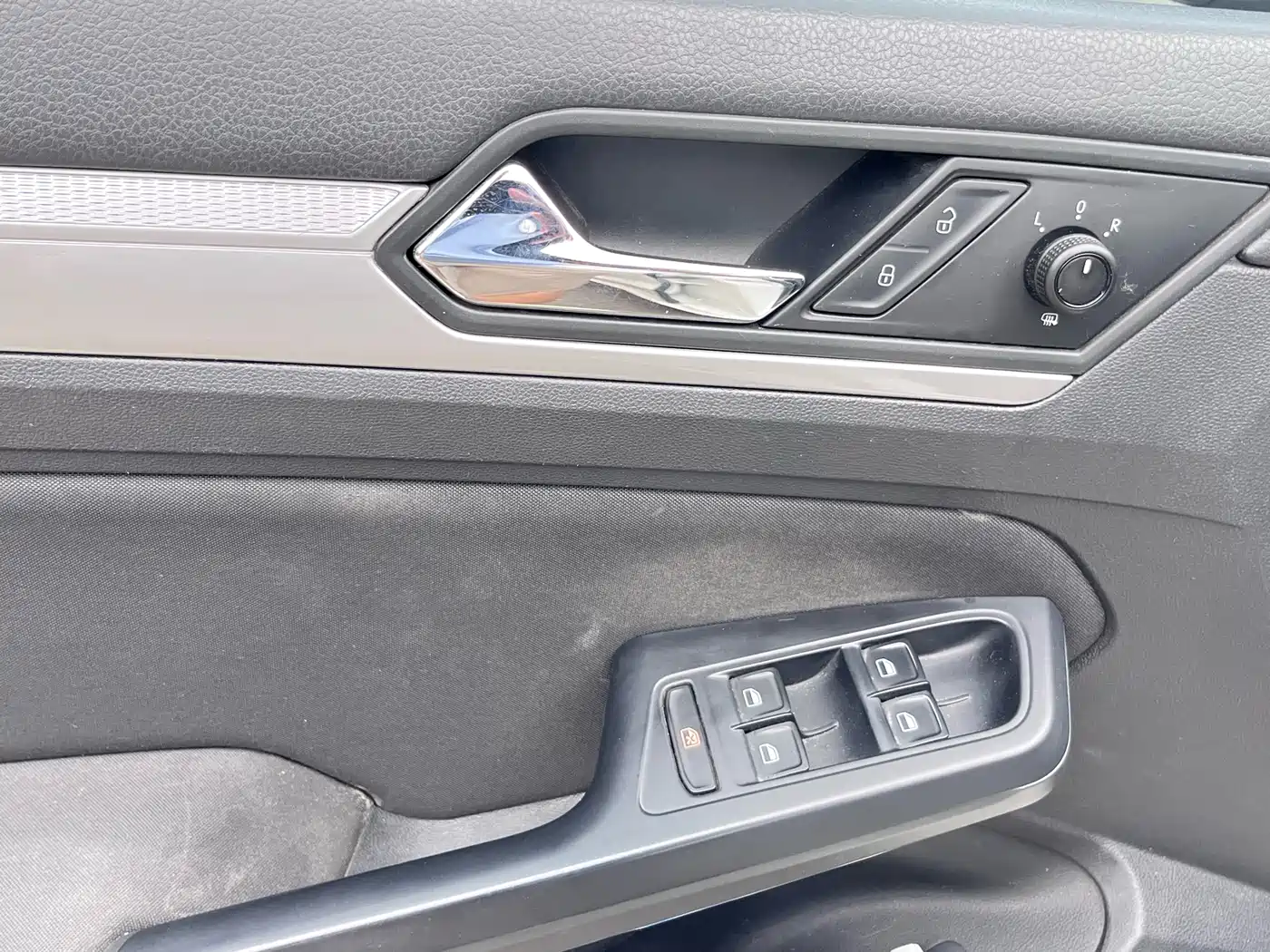 Volkswagen Lamando 2015 230TSI Manual Style Edition фото 6