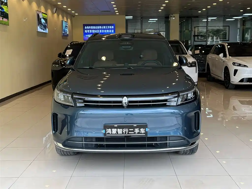 AITO Wenjie AITO M7 2024 1.5T Smart Drive 4WD Ultra 6-seater фото 2