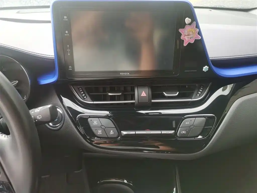 Toyota IZOA 2018 2.0L Yichi Edition China V фото 6