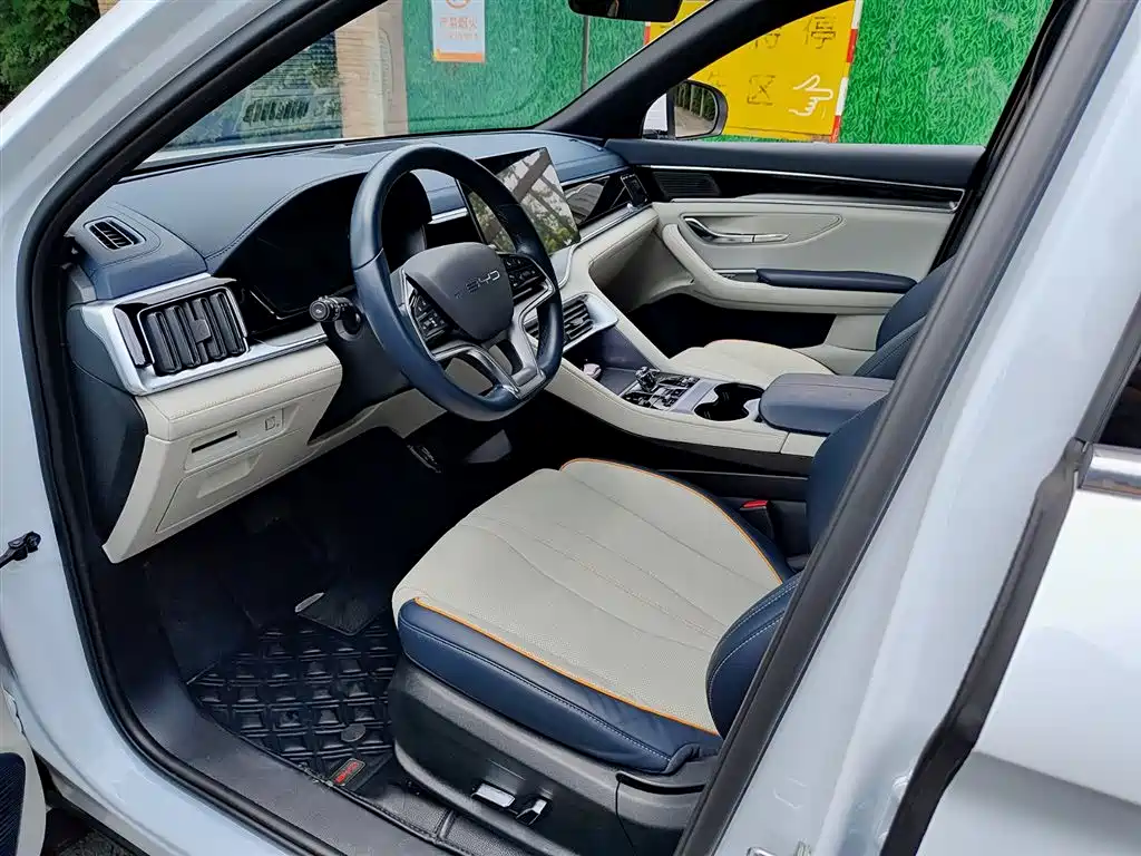 BYD Song PLUS PHEV 2023 Champion Edition DM-i 110KM Flagship PLUS фото 7