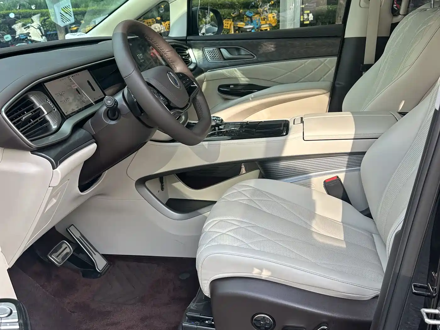 Denza D9 2025 2025 EV Smart Drive Edition 620 Luxury