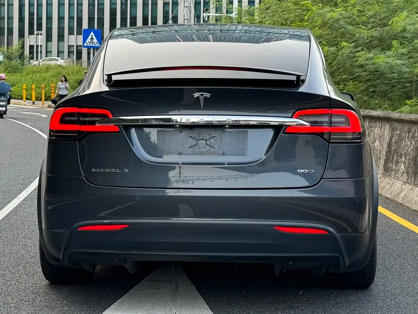 Tesla Model X 2016 2016 Model X 90D