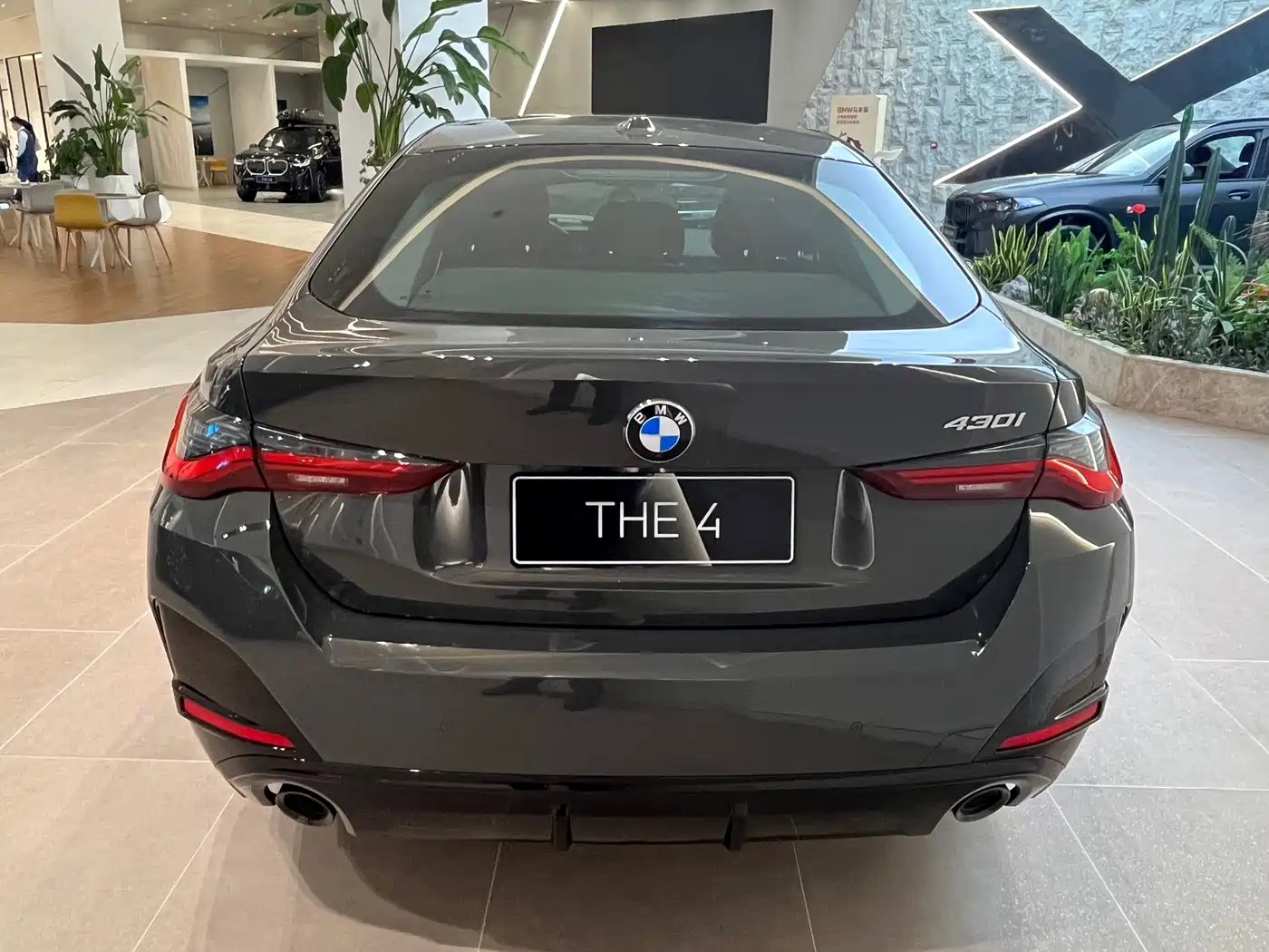 BMW 4 Series 2024 430i Gran Coupe M Sport Shadowline Package фото 8