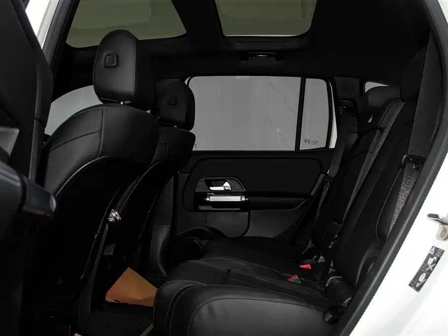 Mercedes-Benz GLB 2024 GLB 200 Dynamic фото 20