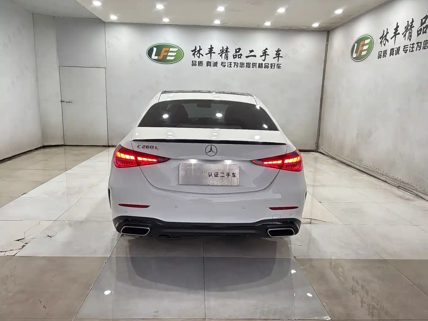 Mercedes-Benz C-Class 2025 Facelift C 260 L Night Sport Edition фото 7