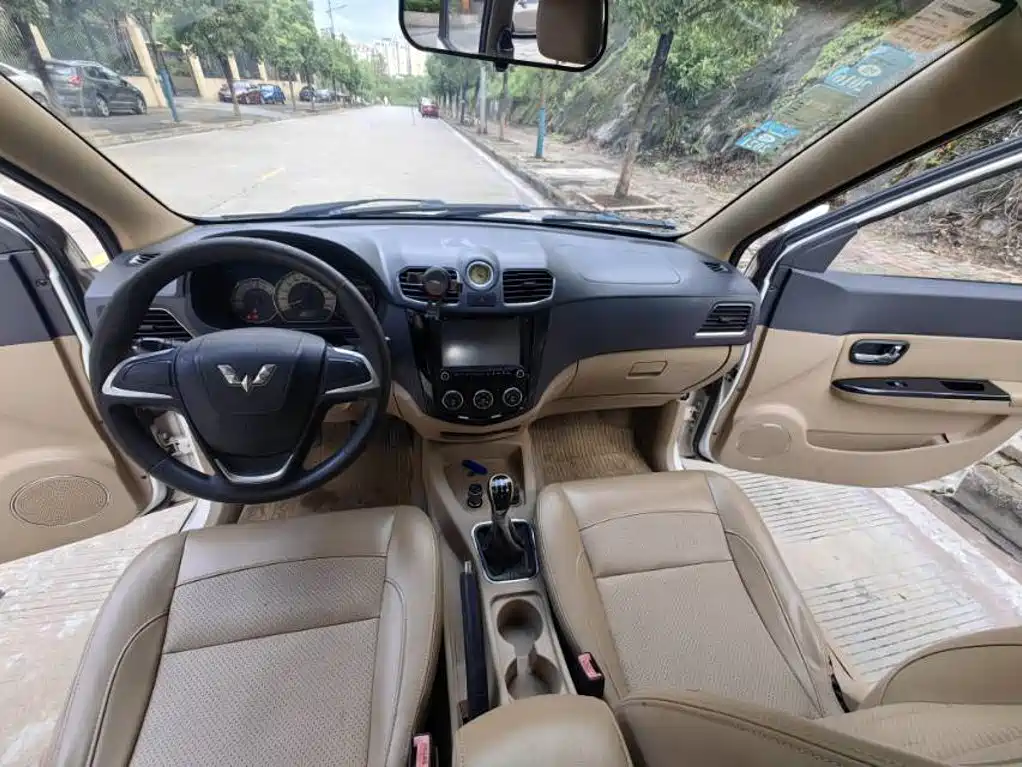 Фото 6 - Wuling Motors Wuling Hongguang
