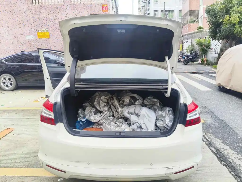 صورة 4 - Peugeot 408