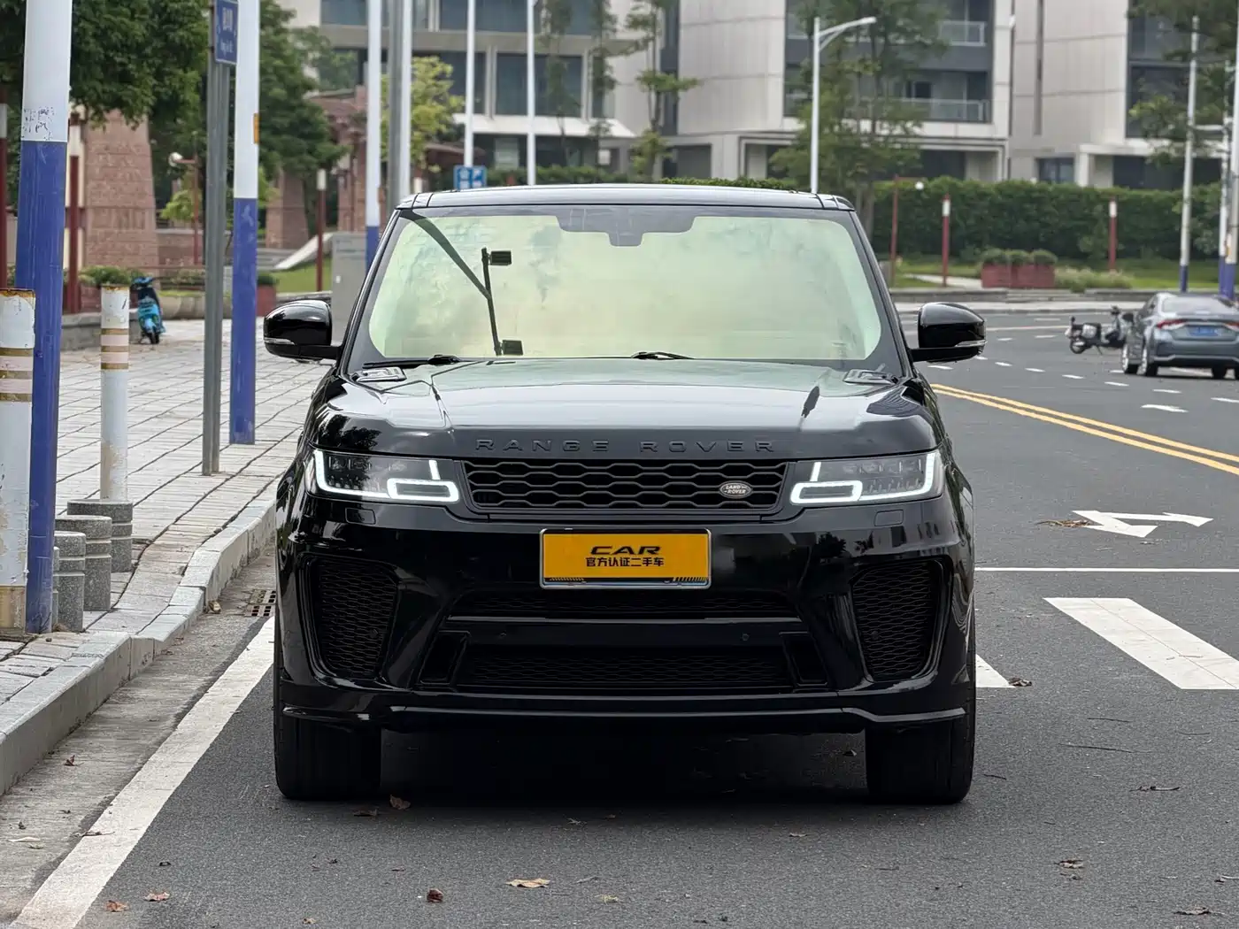 Фото 2 - Land Rover Range Rover Sport