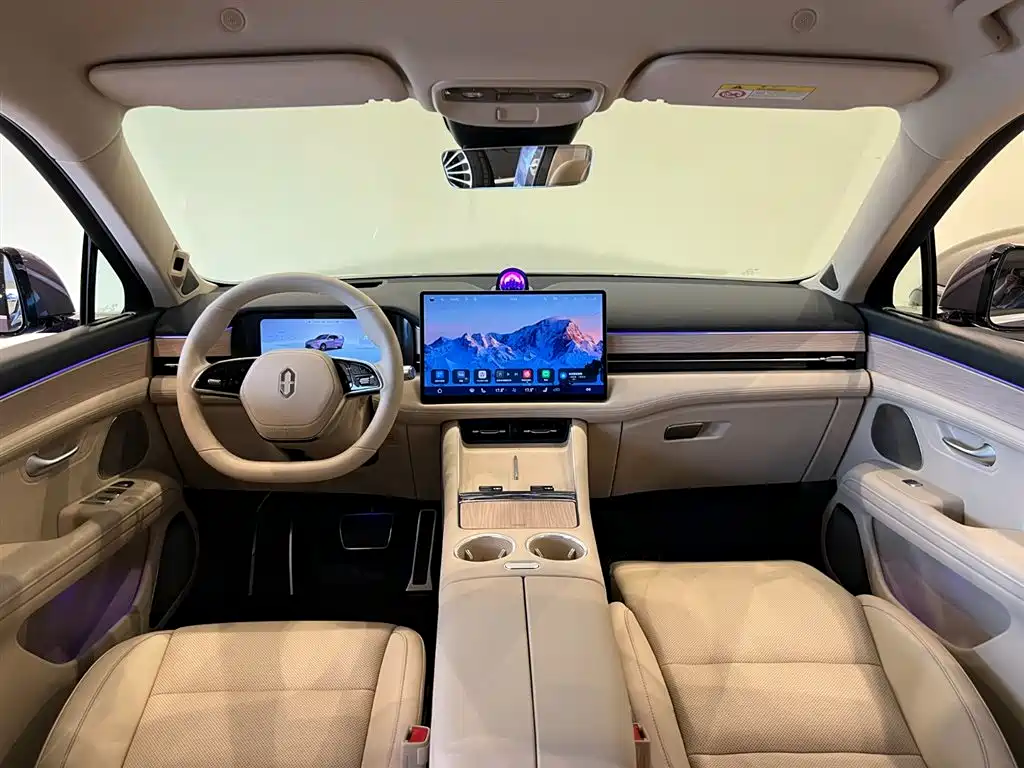 AITO Wenjie AITO M5 2025 Extended Range Ultra AWD фото 30
