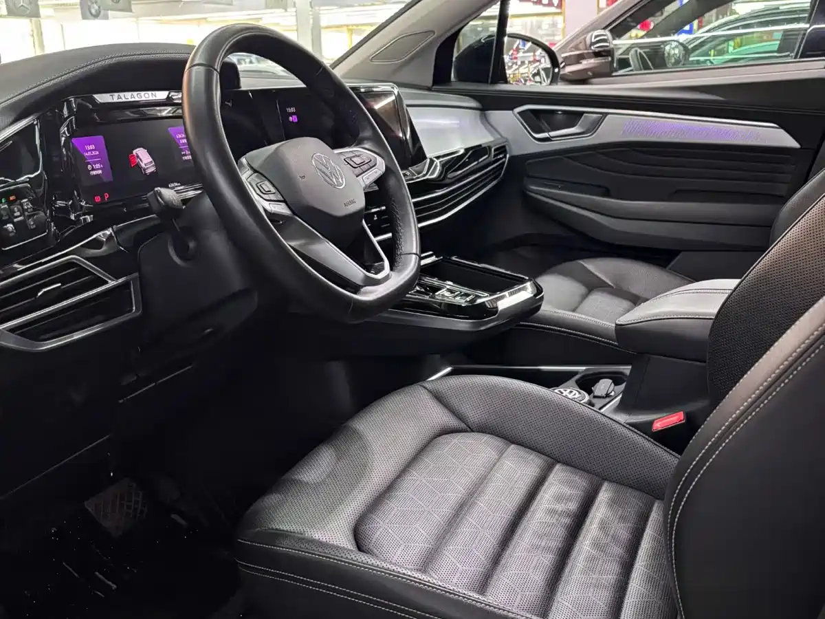 Volkswagen Talagon 2021 330TSI 2WD Luxury Premium Edition фото 7