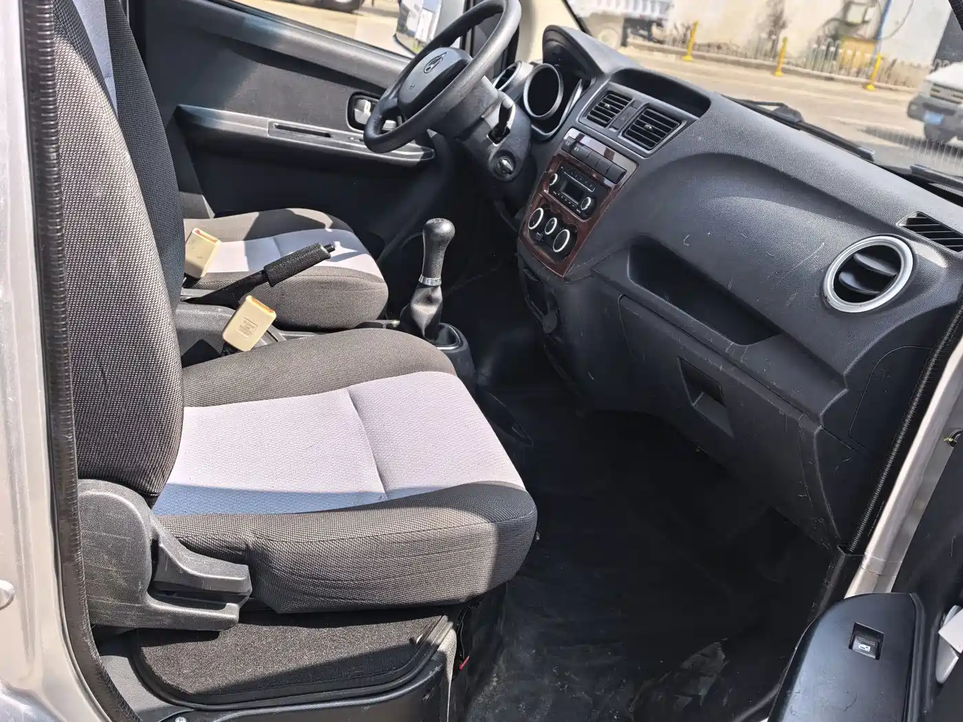 Changan Kaicheng Changan Ruixing M60 2021 2020 Model 1.5L Standard China VI 6 Seats DAM15KR