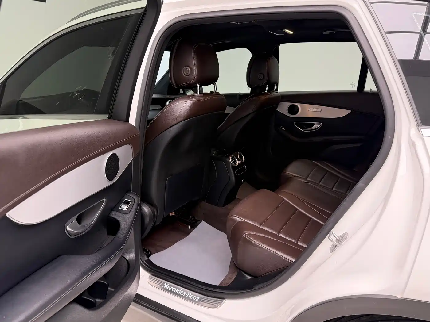 Mercedes-Benz GLC 2022 Facelift III GLC 260 L 4MATIC Dynamic фото 17