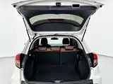 Photo 10 - Honda Vezel