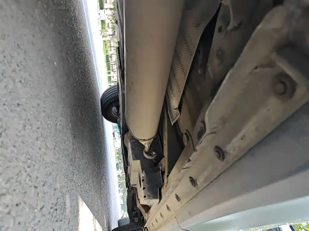 Toyota RAV4 Rongfang 2016 2.0L CVT 2WD Urban (China V) фото 19