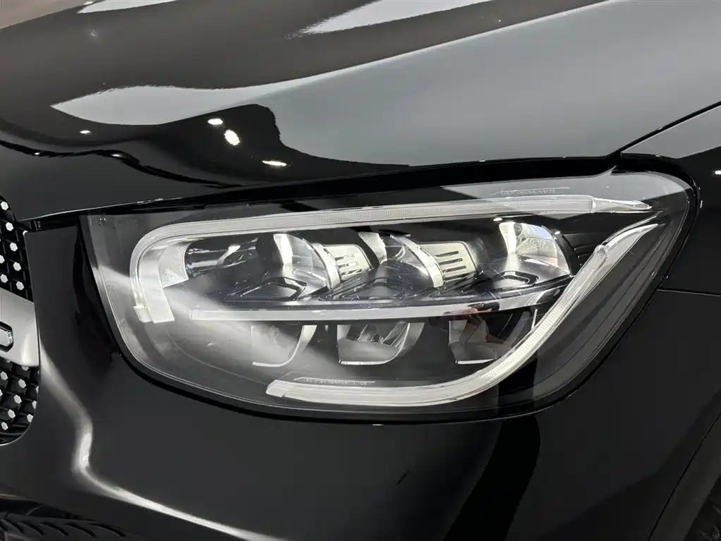 Mercedes-Benz GLC 2022 Facelift GLC 300 L 4MATIC Dynamic Collector's Edition фото 19