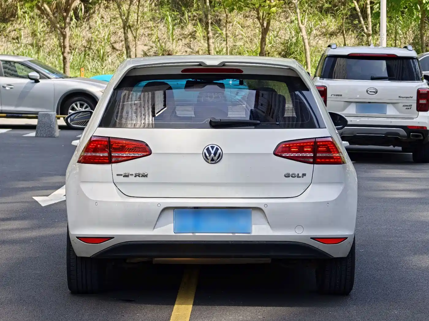Volkswagen Golf 2015 1.6L Automatic Comfort фото 8