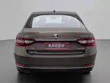 Photo 4 - Škoda Superb