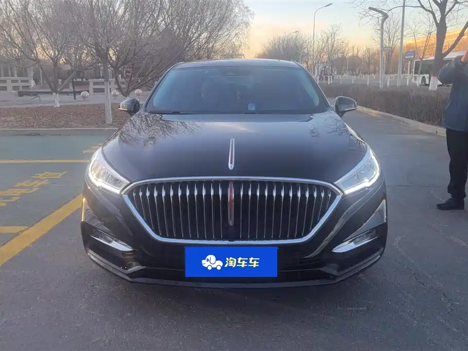 Hongqi H5 2022 Classic Facelift 1.8T Automatic Smart Connect Flag Enjoyment Edition фото 2