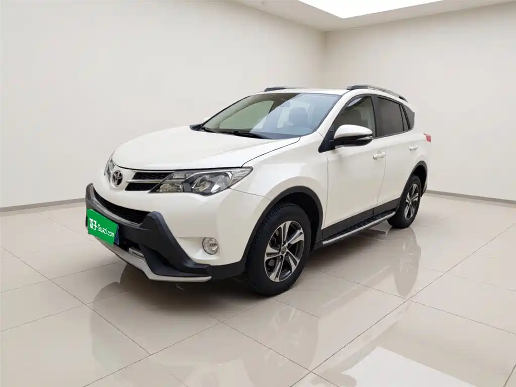 Toyota RAV4 Rongfang 2015 2.0L CVT 2WD Trend Edition фото 2