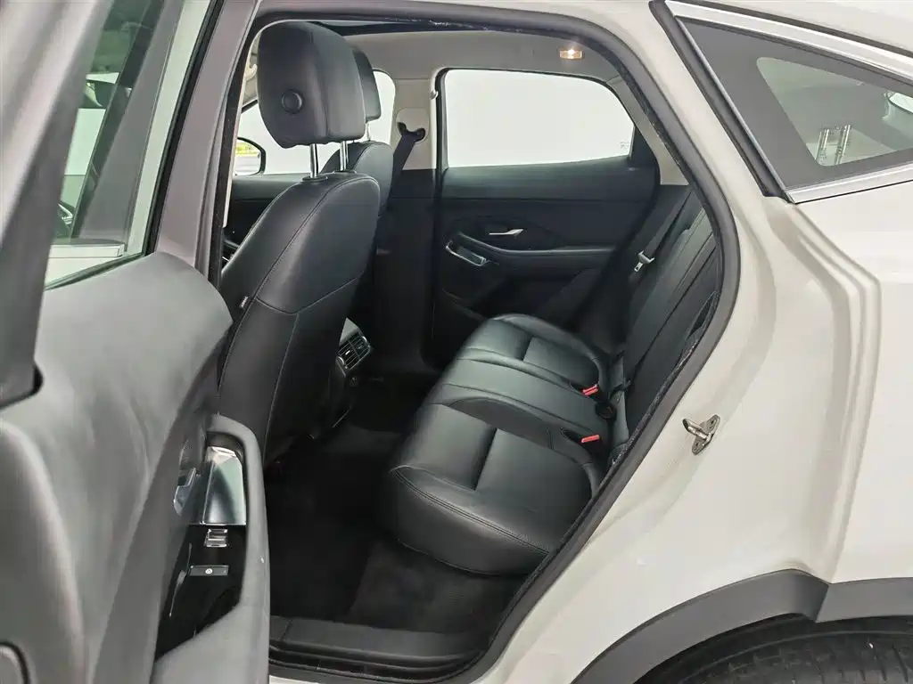 Jaguar E-PACE 2018 P200 China VI фото 15