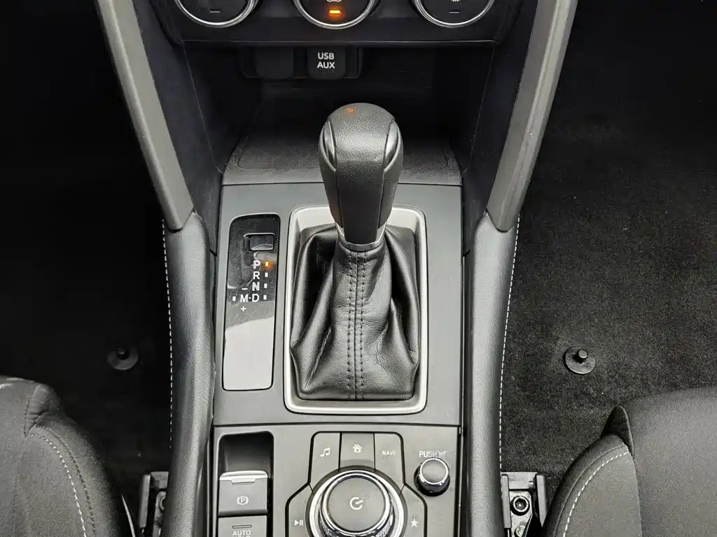 Фото 13 - Mazda CX-4