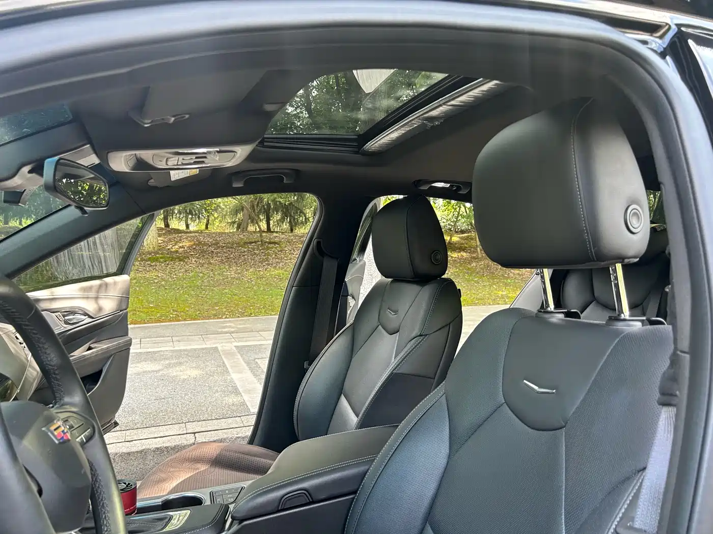 Cadillac CT4 2024 2023 25T Luxury Model