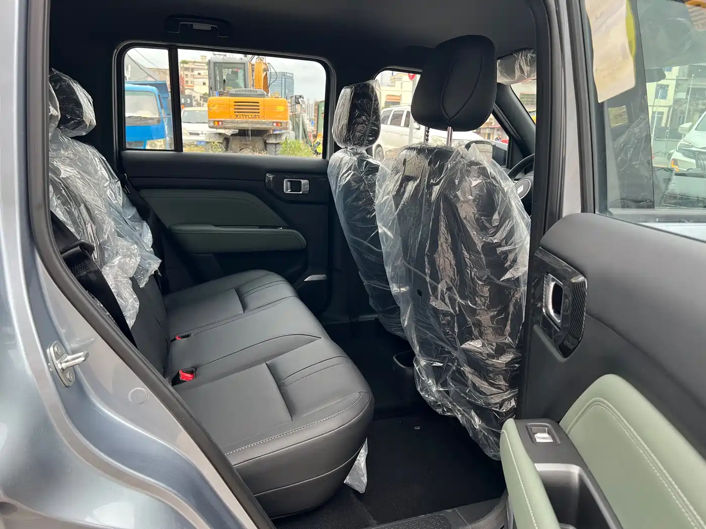 BAOJUN YUE ALSO PLUS