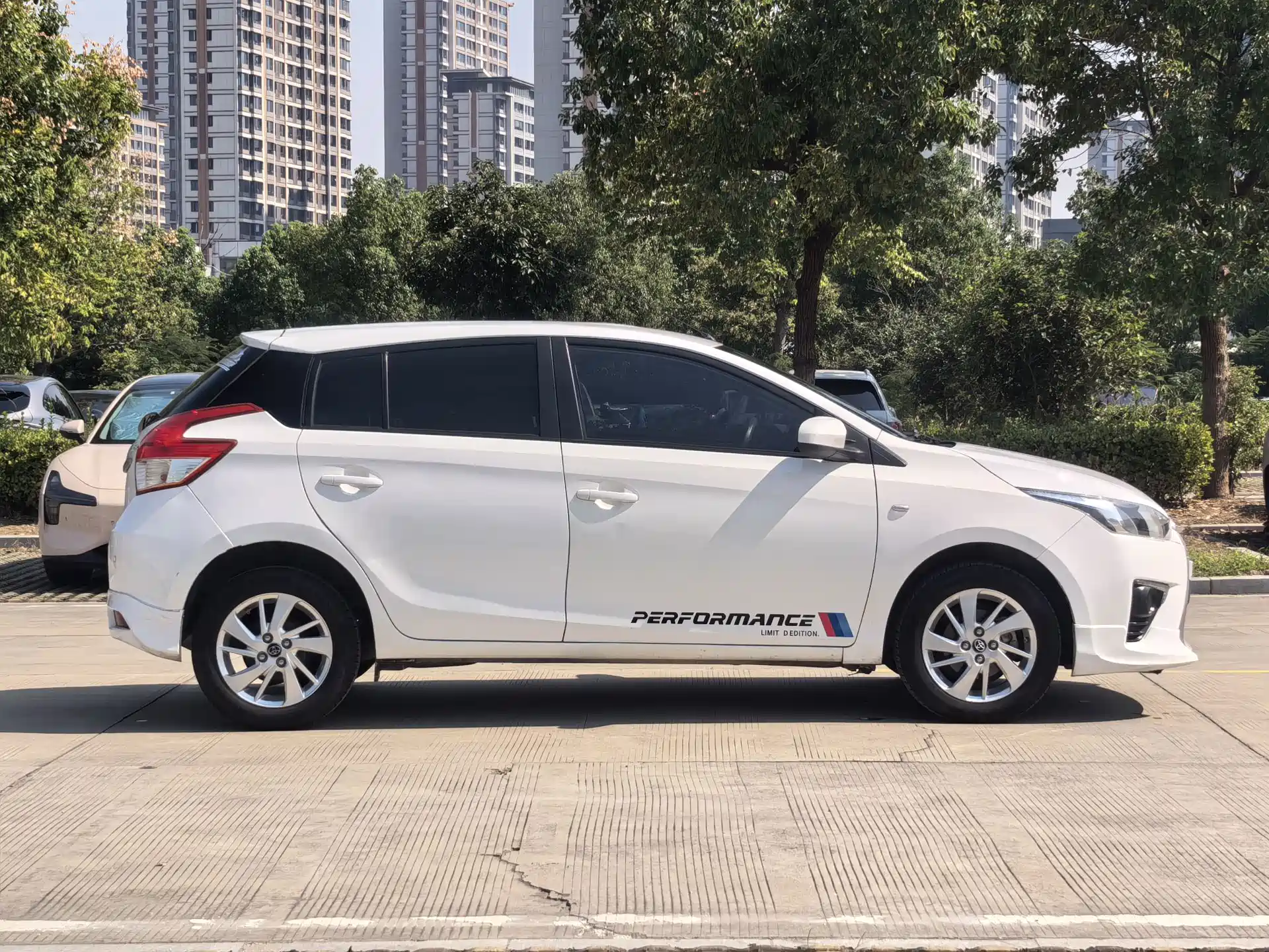 Photo 4 - Toyota YARiS L Zhi Xuan