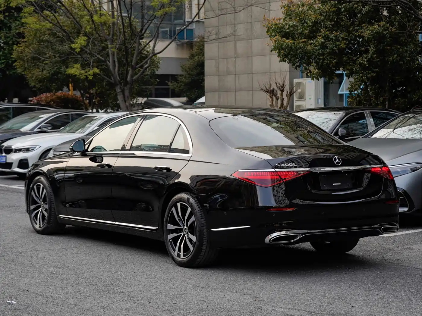 MERCEDES-BENZ S CLASS