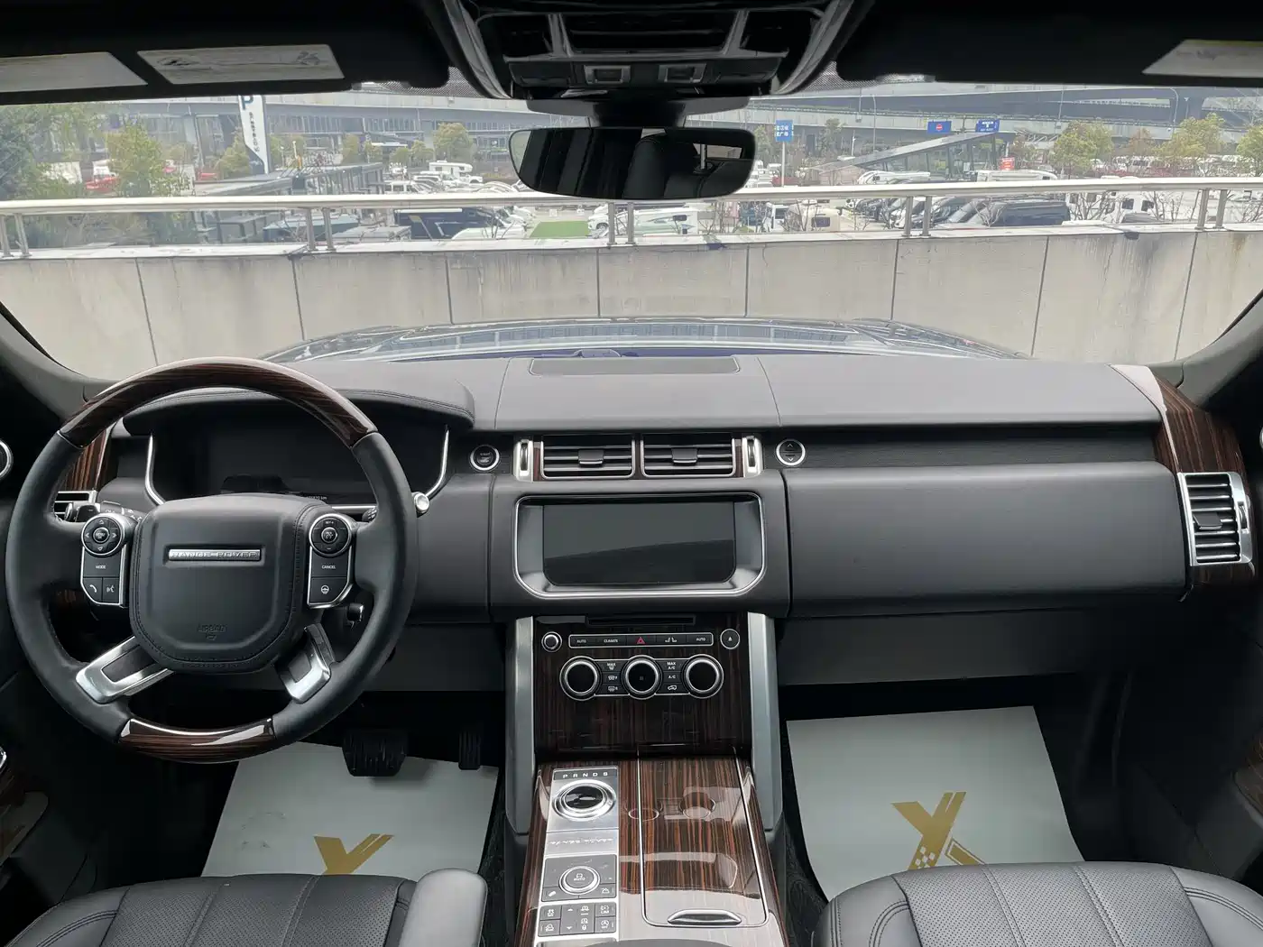 Land Rover Range Rover 2017 3.0 SC V6 Vogue фото 13