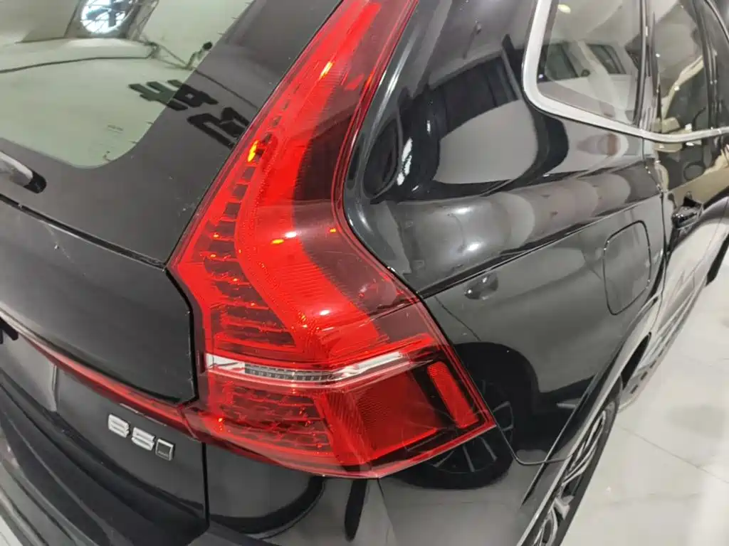 Volvo XC60 2025 2025 B5 AWD Smart Luxury Edition