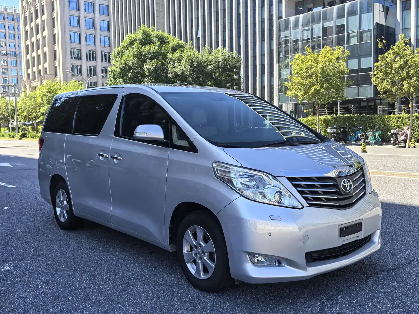 Toyota Alphard 2010 2011 3.5L Luxury Edition