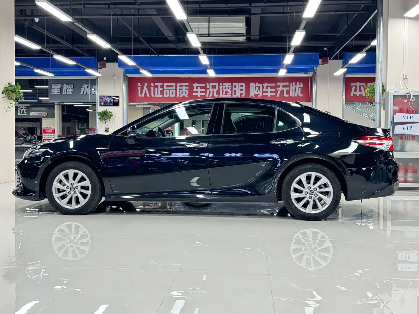 Toyota Camry 2023 2.0G Luxury Edition фото 7