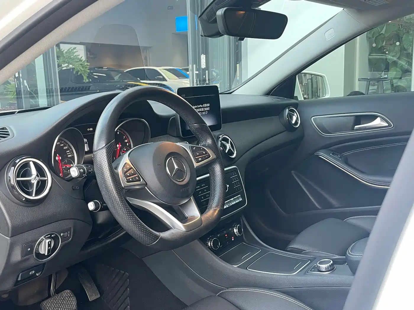 Mercedes-Benz GLA 2019 GLA 200 Dynamic фото 6