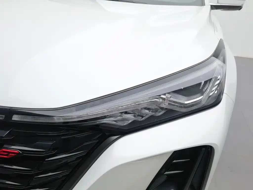 Фото 7 - Changan CS75 PLUS
