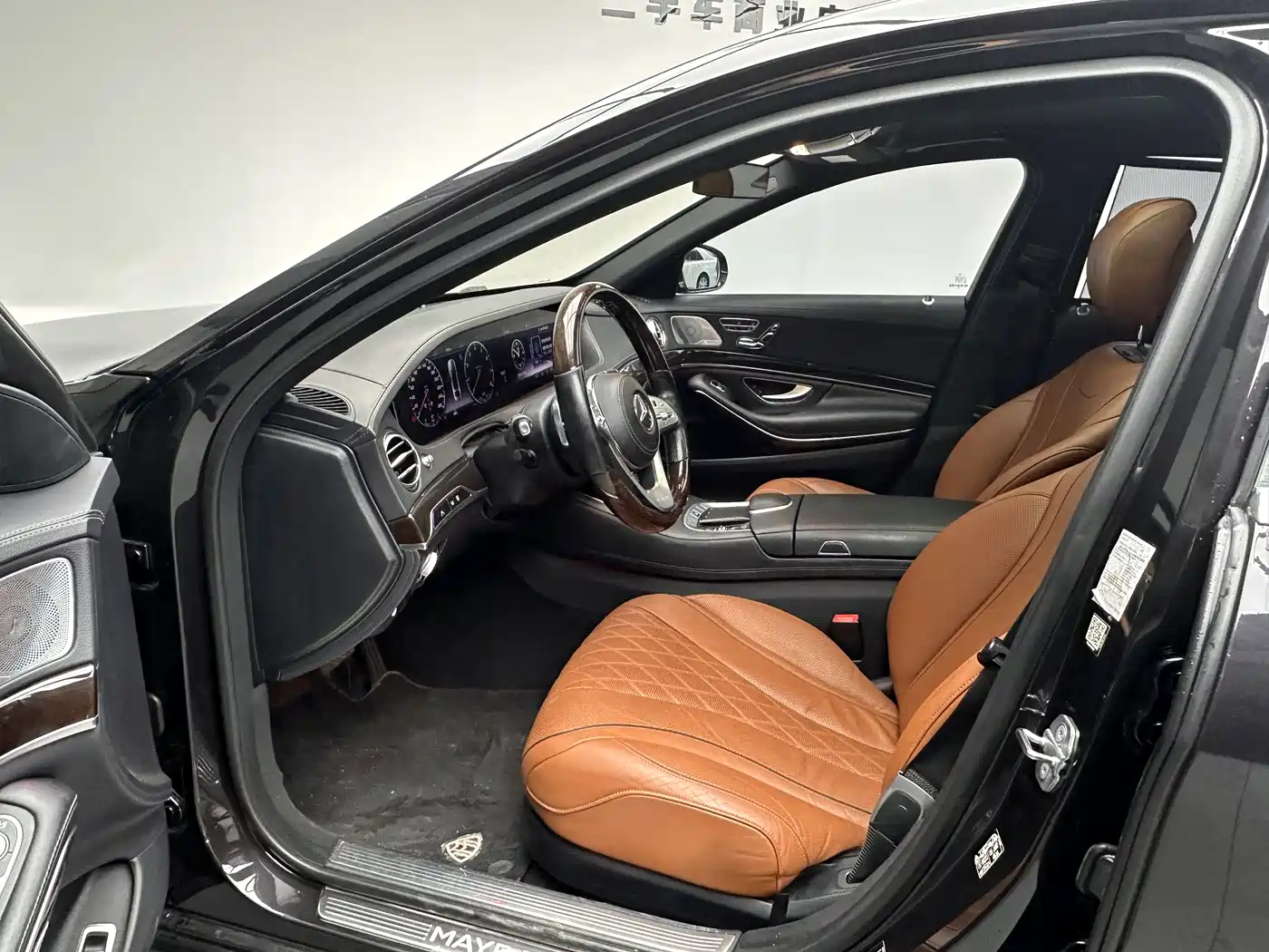 Mercedes-Benz Maybach S-Class 2020 S 450 4MATIC Collector's Edition фото 7