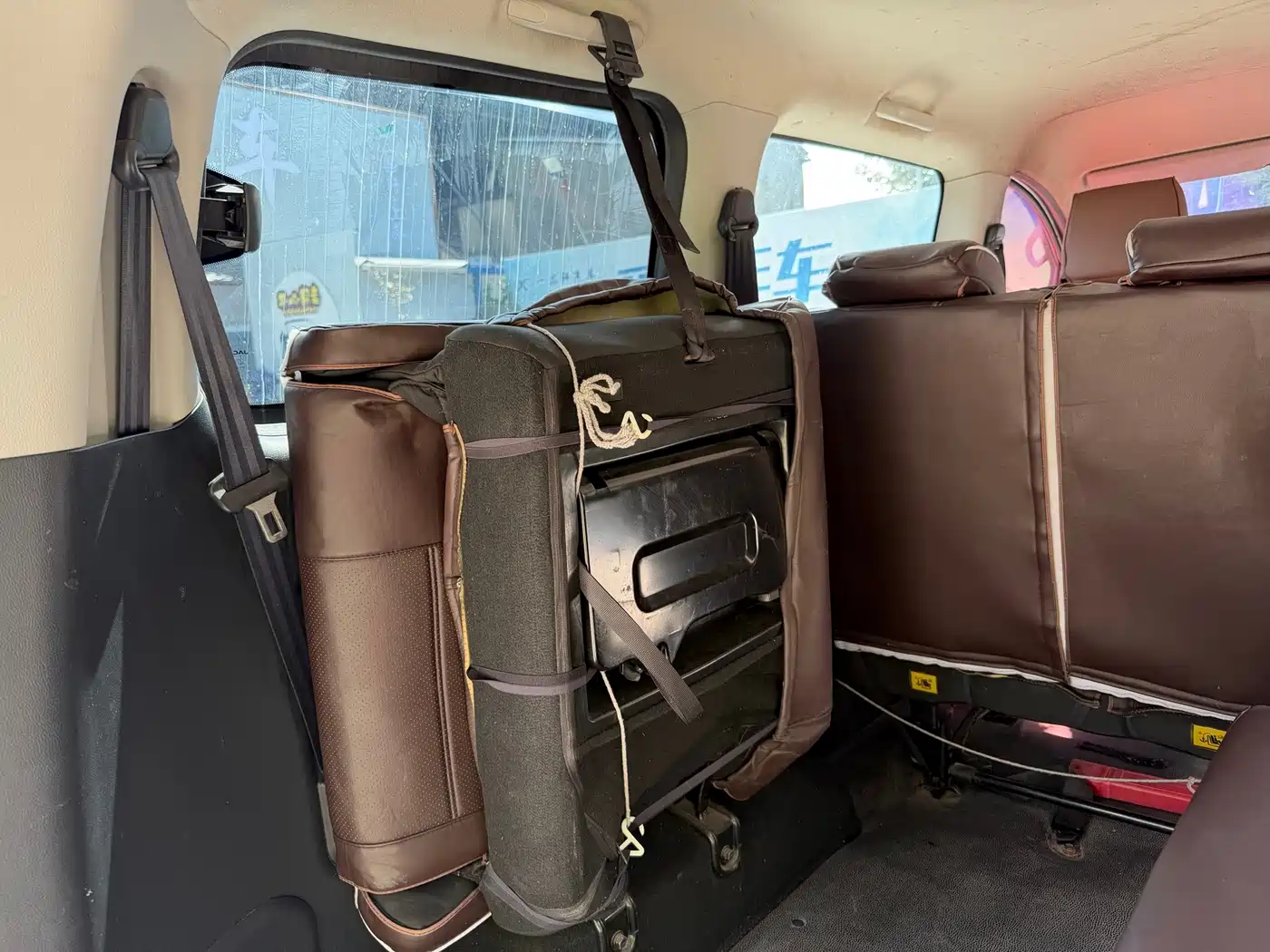 JAC Refine M3 2016 2016 IKEA Edition 1.6L Luxury