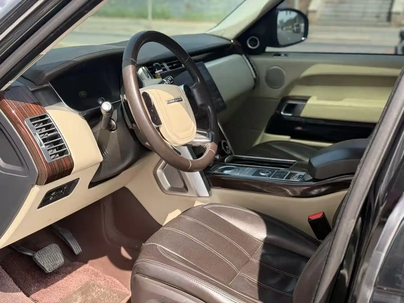 Land Rover Range Rover 2014 3.0 SC V6 Vogue фото 4