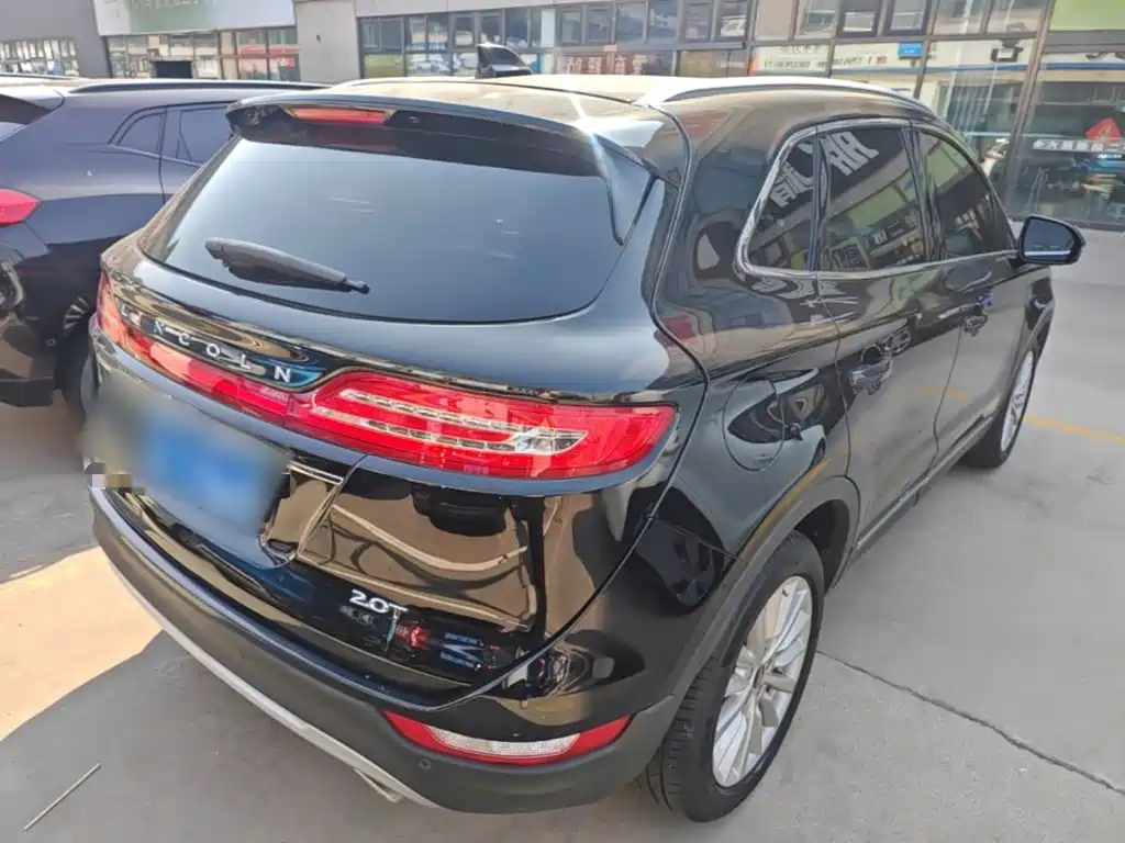 Photo 5 - Lincoln MKC