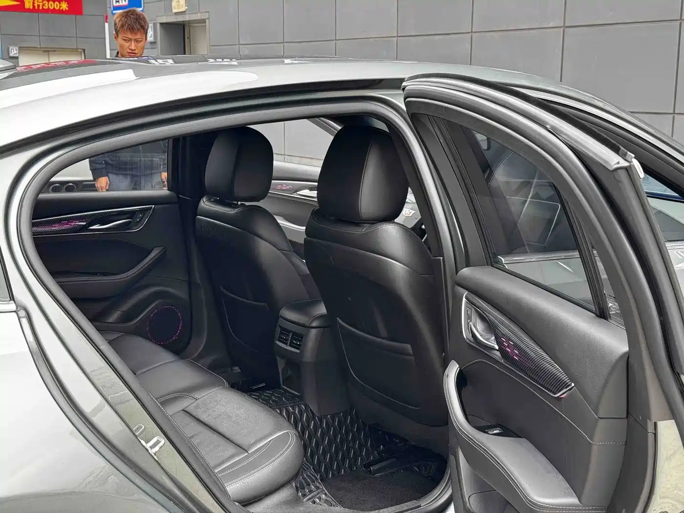 Фото 25 - Cadillac CT5