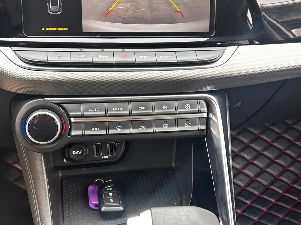 Dongfeng Aeolus Dongfeng Fengshen AX7 2019 2019 1.6T Automatic AI Pioneer (China V)