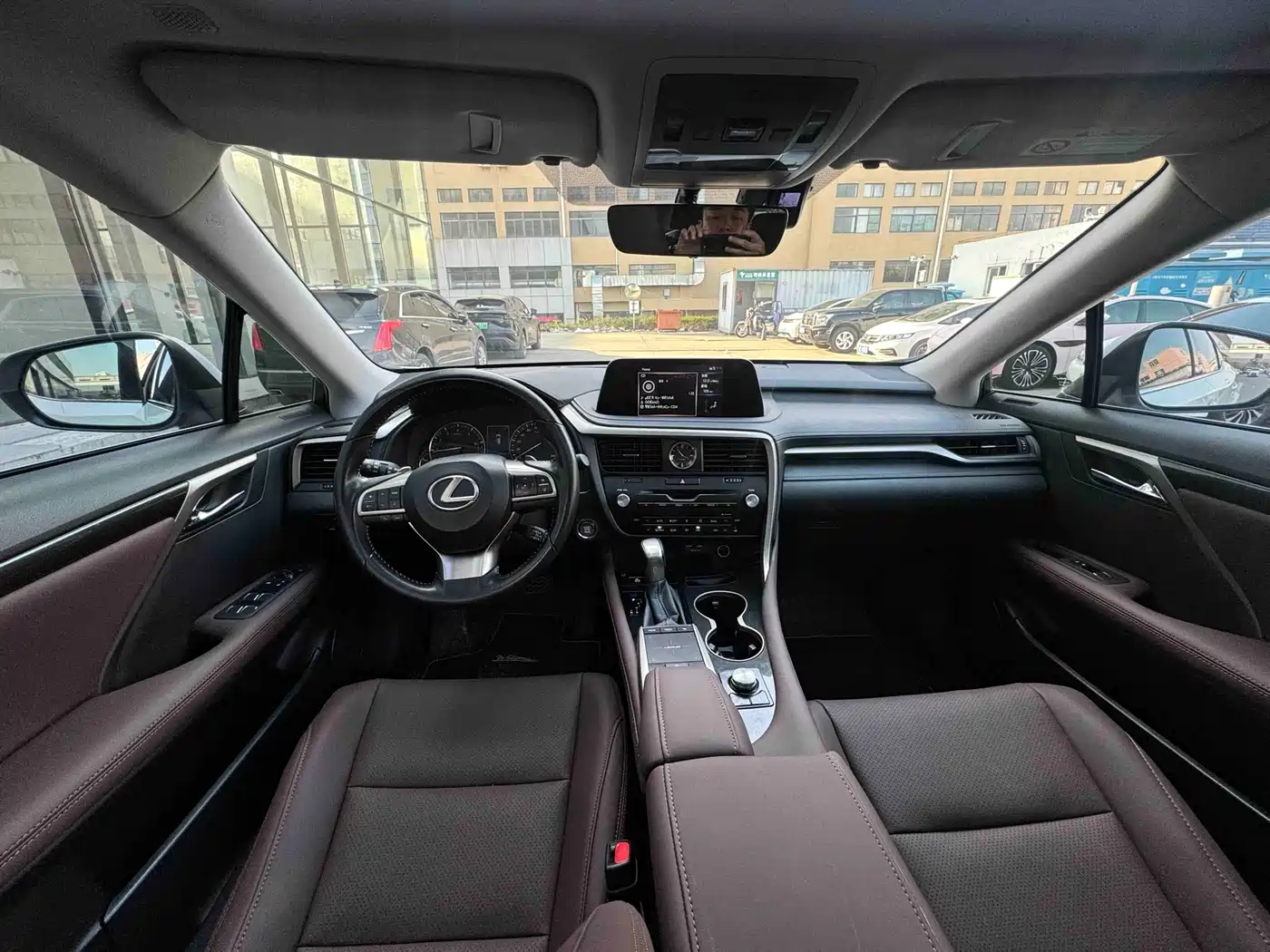 Lexus RX 2020 Facelift 300 2WD Elite Edition фото 6