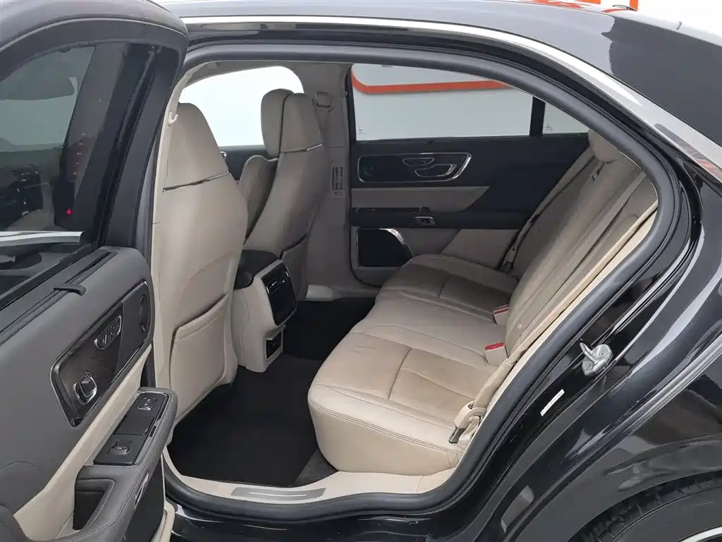 Lincoln Continental 2017 2.0T 2WD Prestige фото 15
