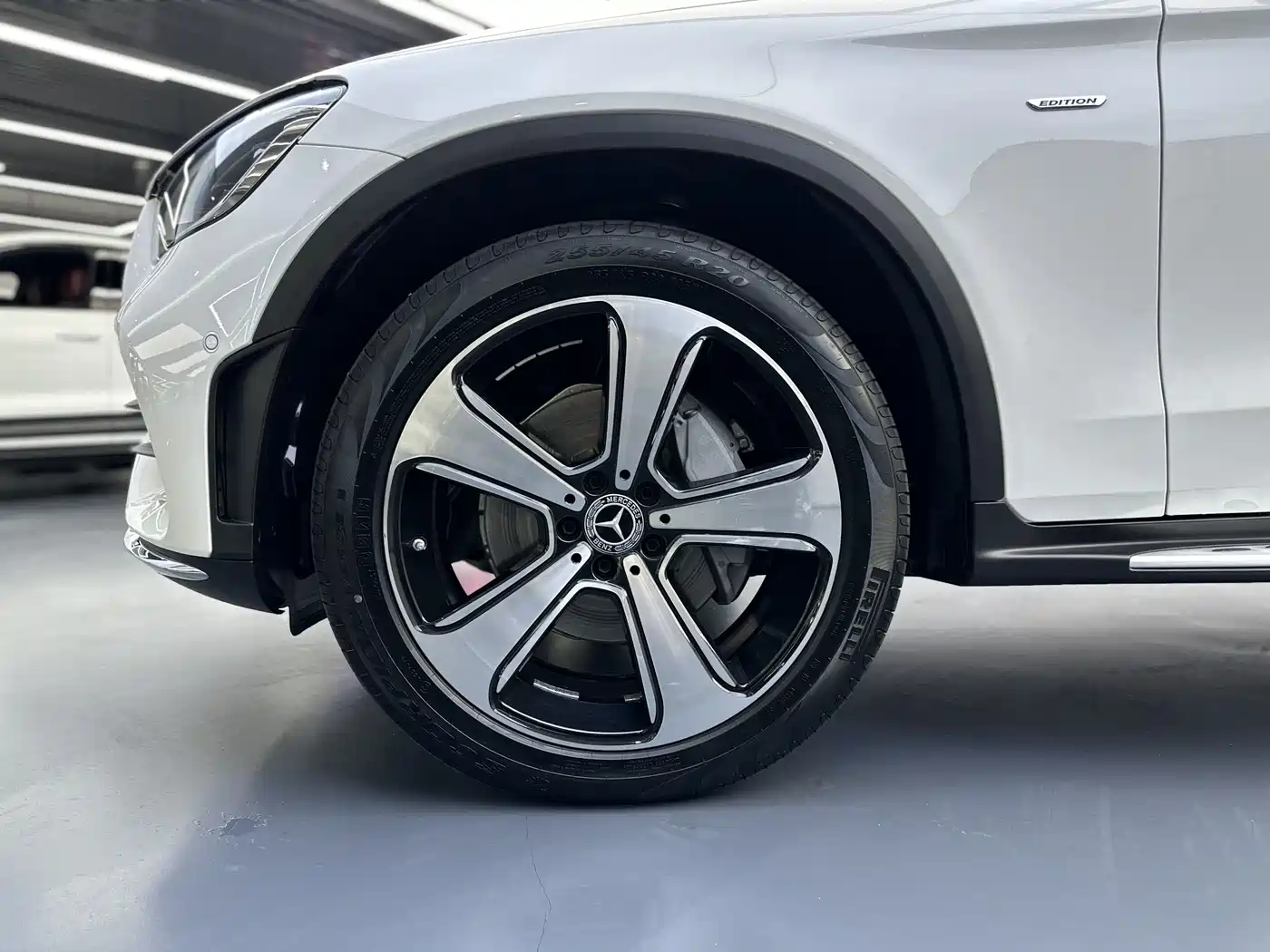 Mercedes-Benz GLC 2022 Facelift GLC 300 L 4MATIC Dynamic Collector's Edition фото 29