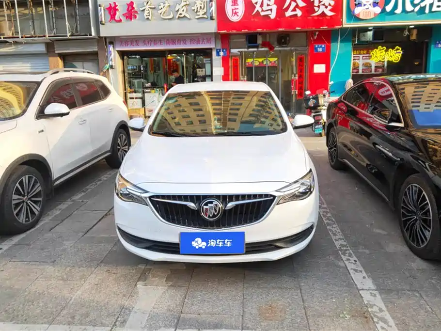 Buick Excelle 2019 15T DCT Progressive Type China VI фото 2