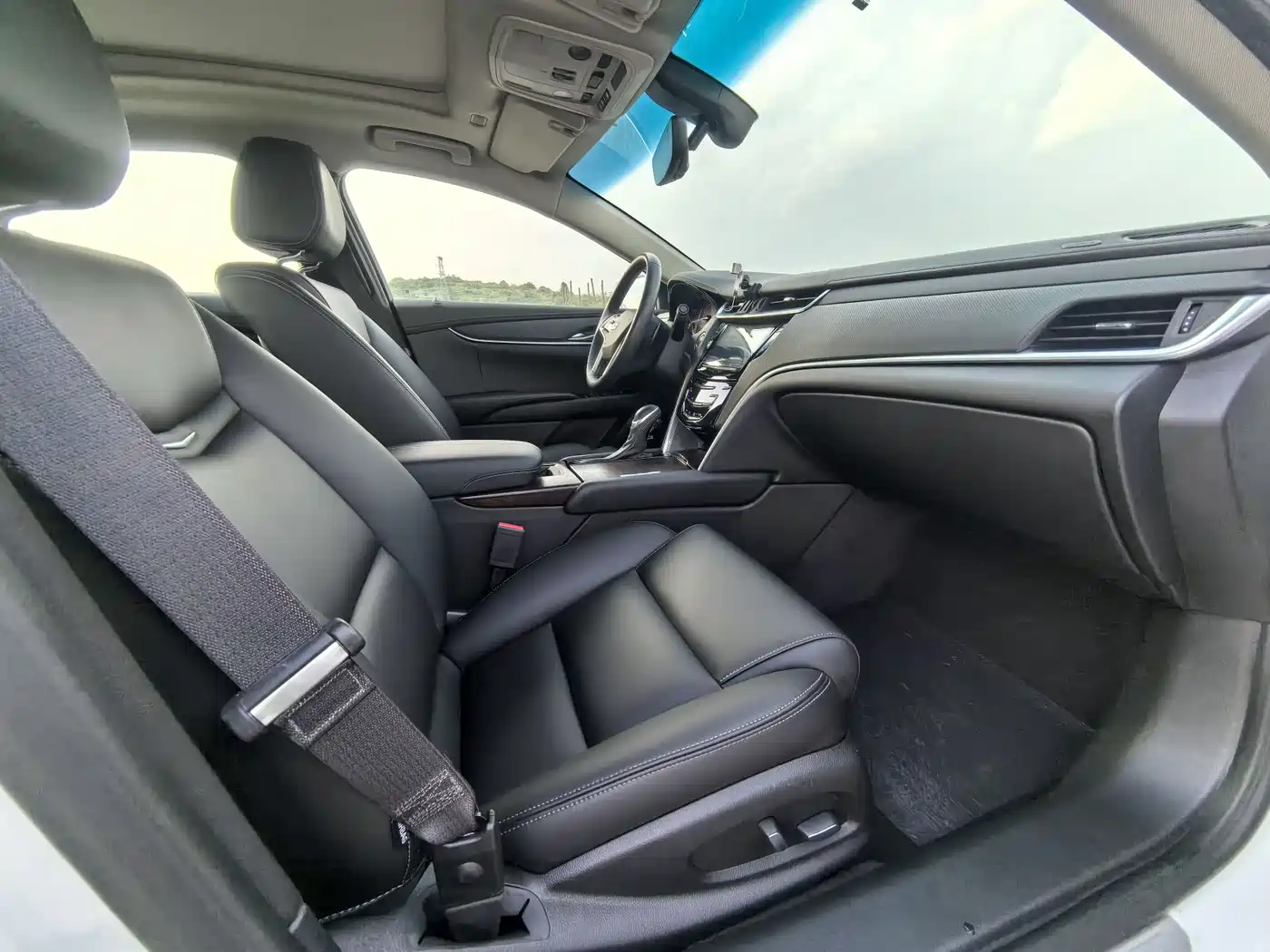 Cadillac XTS 2018 28T Technology фото 8