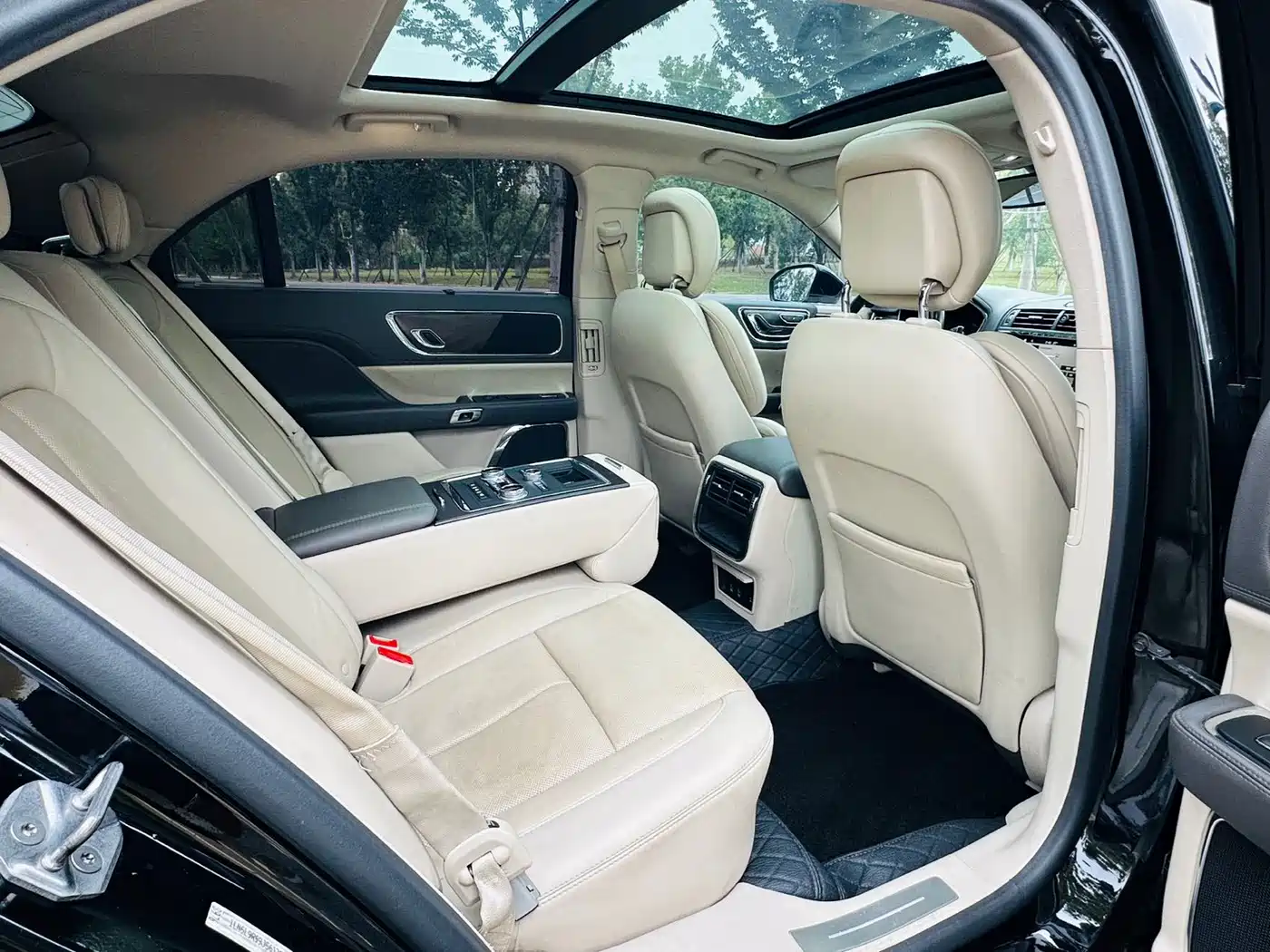 Lincoln Continental 2019 2019 2.0T 2WD Zunya Edition China V