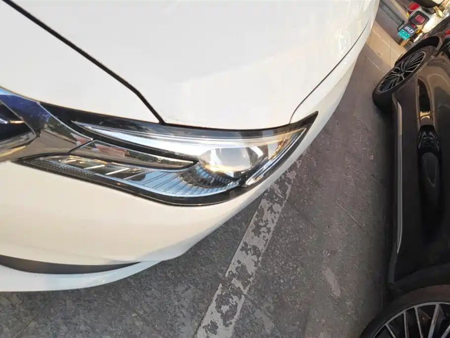 Buick Excelle 2019 15T DCT Progressive Type China VI фото 5