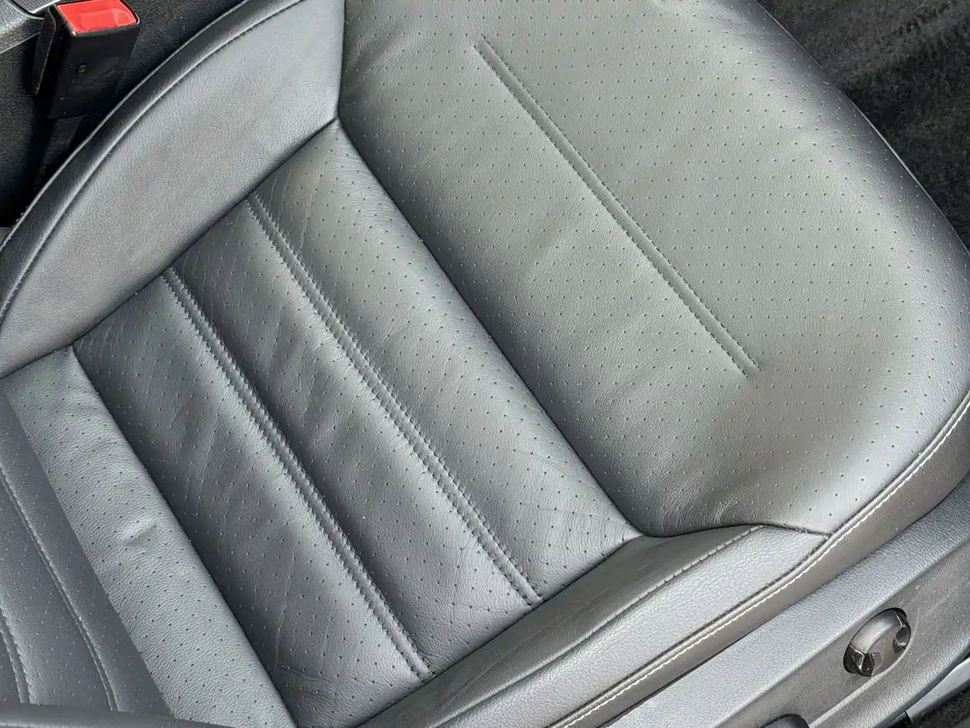 Volkswagen Passat 2016 330TSI DSG Executive Edition фото 12