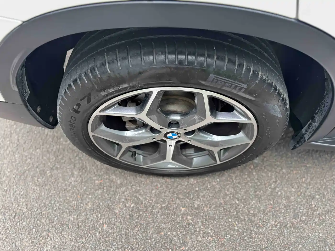 BMW X1 2018 sDrive18Li Premium Model фото 24
